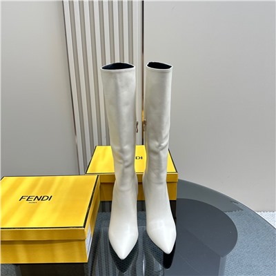 Сапоги fendi