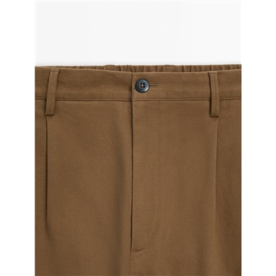 Pantalón chino sarga jogger fit