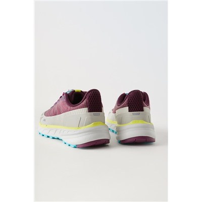 ZAPATILLA DEPORTIVA  VIBRAM®