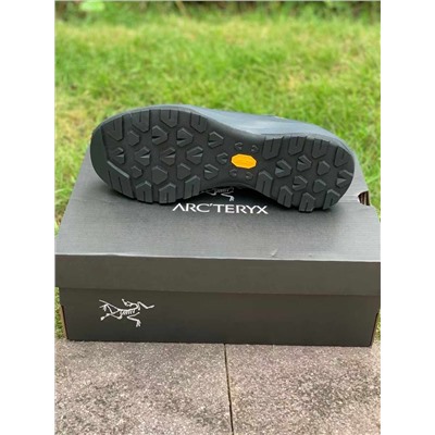Полуботинки Arcteryx