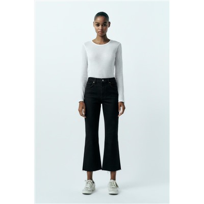 JEANS TRF CROPPED FLARE TIRO MEDIO