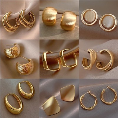 Серьги (набор из 9 пар)