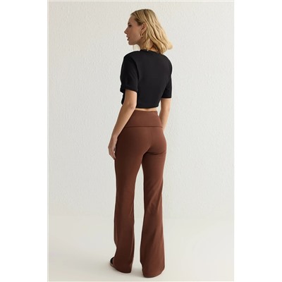 Brown Flare/Испанская панель талия гибкие межлок -брюки Twoaw25pl00005