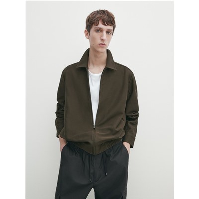 Chaqueta bomber sarga cuello camisero