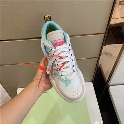 Кроссовки off-white