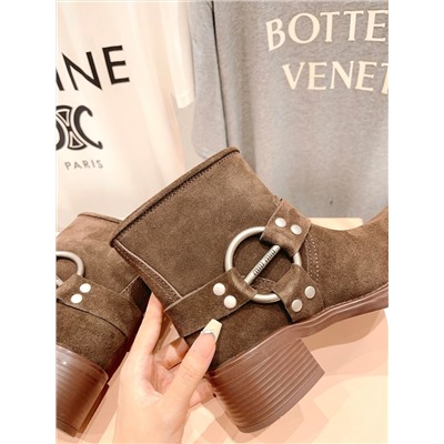 Сапоги короткие  miu miu