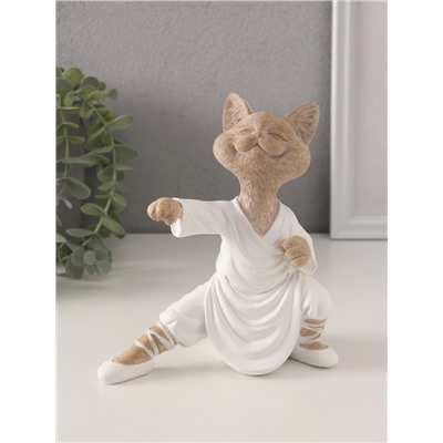 Фигурка полистоун «Кот каратист», 14×7.5×15 см