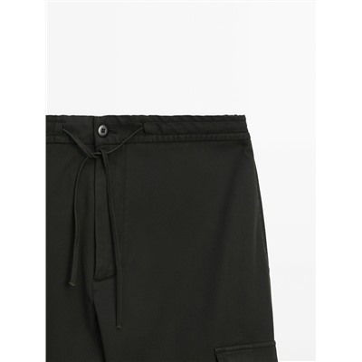 Pantalón cargo jogger fit