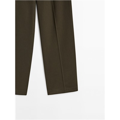 Pantalón cintura elástica corte recto