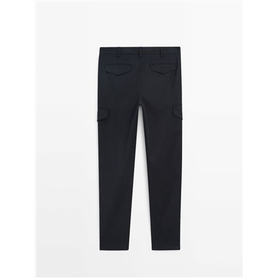 Pantalón cargo relaxed fit