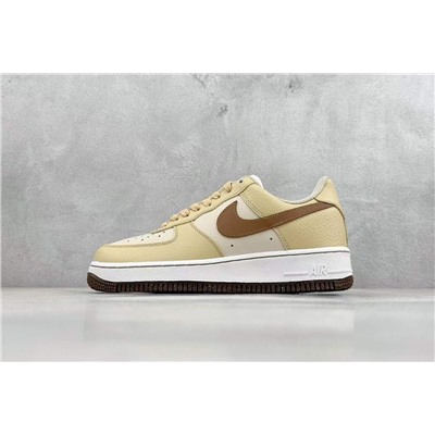 Версия кроссовок AIR FORCE One от AIR Force 107 в стиле H12