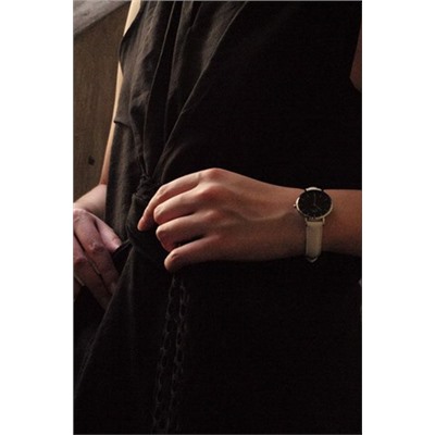 Reloj de cuarzo de piel y chapado en oro rosa Petite Bondi