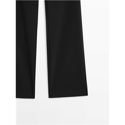 Pantalón técnico corte recto