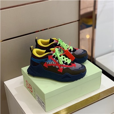 Кроссовки off-white