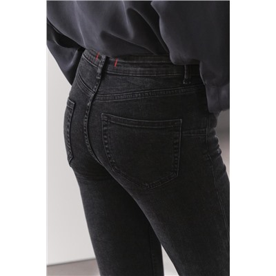 JEANS ZW COLLECTION BOOTCUT TIRO MEDIO CONTOUR