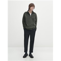 Sudadera cuello mock cremallera