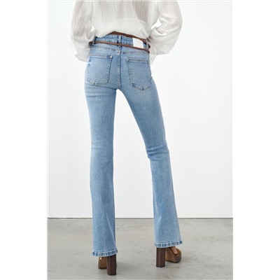 JEANS Z1975 FLARE TIRO MEDIO