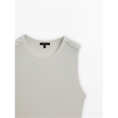 Camiseta mezcla algodón botones hombros