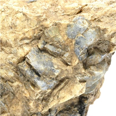 Корунд сапфир в породе 82*62*48мм, 224г