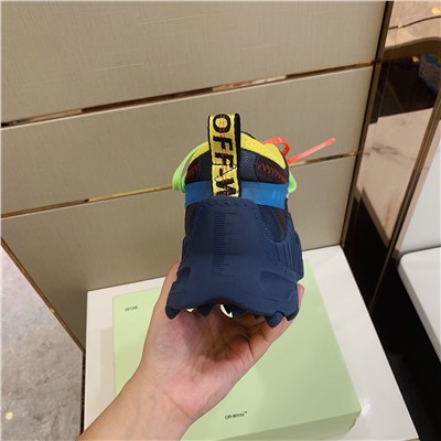 Кроссовки off-white