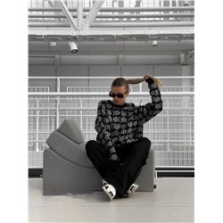Свитер 11.08.