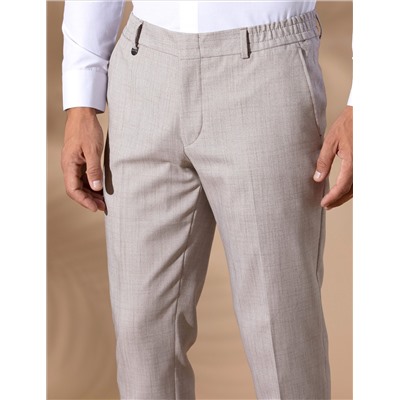 Светло -коричневый бывший. Тканевые штаны Slim Fit