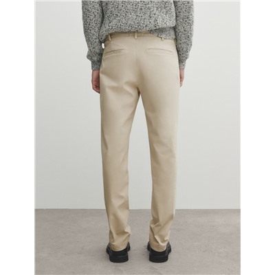 Pantalón chino mezcla algodón slim fit