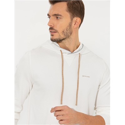 Экру Slim Fit в трикотажном свитере с капюшоном