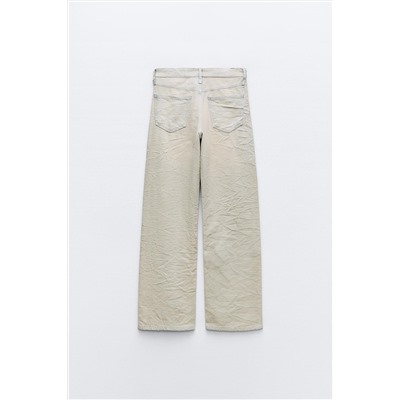 JEANS TRF EFECTO ARRUGADO COATED TIRO MEDIO