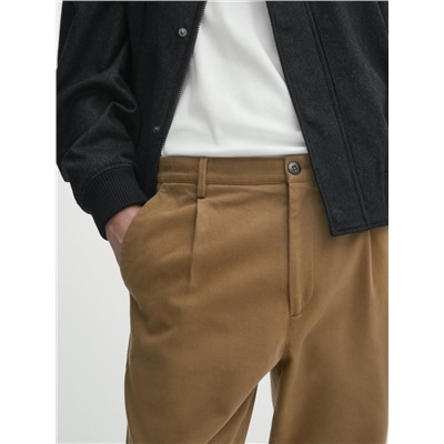 Pantalón chino sarga jogger fit