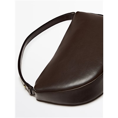 Bolso media luna piel napa