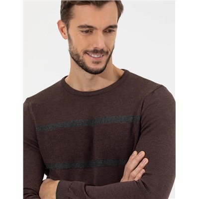 Светло -коричневый стройный велосипед Yaka Knitwear Казах
