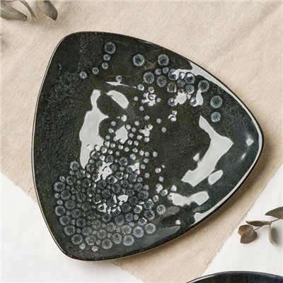 Тарелка керамическая «Стоун», 18×18 см, Dolce Ceramo