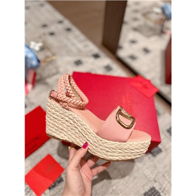 Босоножки Valentino