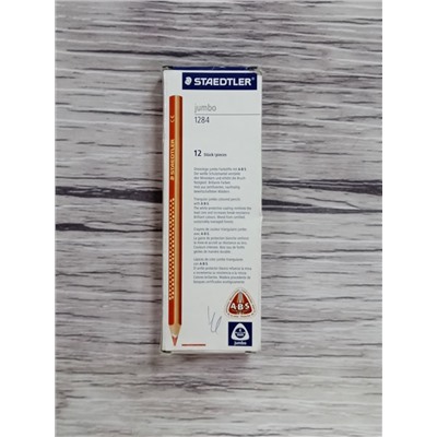 Карандаш цветной утолщенный STAEDTLER,  трехгранный, грифель 4 мм, желтый