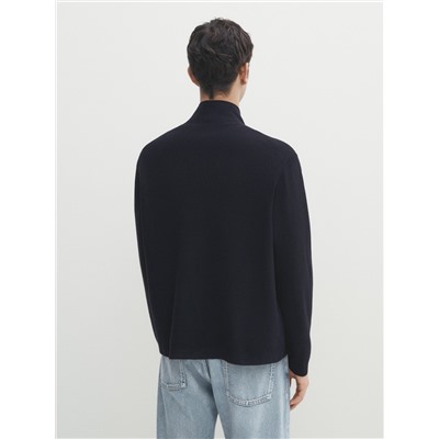Cárdigan punto cremallera cuello camisero