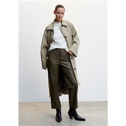 Pantalón recto efecto piel