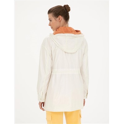 Ecru Comfort Fit Seasonal Poat