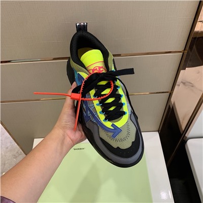 Кроссовки off-white