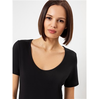 Футболка женская regular fit в черном цвете