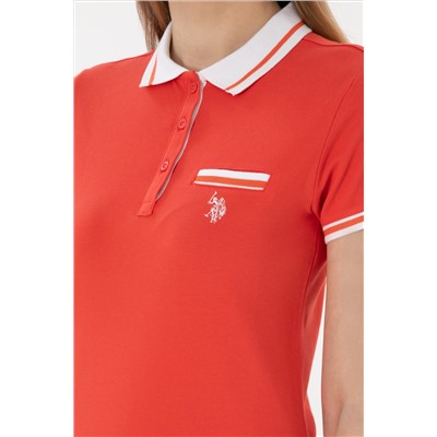 Женщина Red T -Fish Surprise Discount в корзине