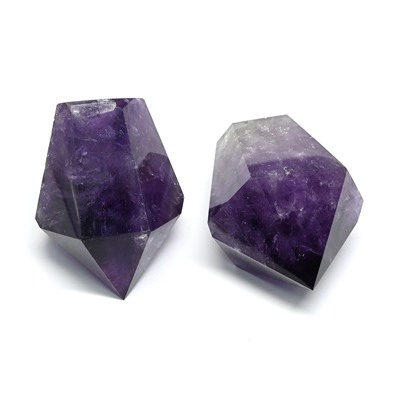 Кристалл из аметиста "Карандаш" 48*41*60мм, 120-129г