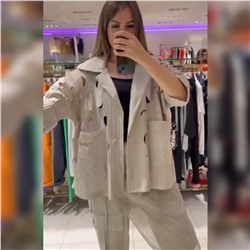 Костюм бежевый