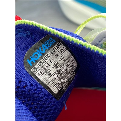 Кроссовки Hoka