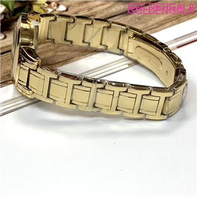Часы женские Cartier на браслете диаметр 3,5 см Ч6