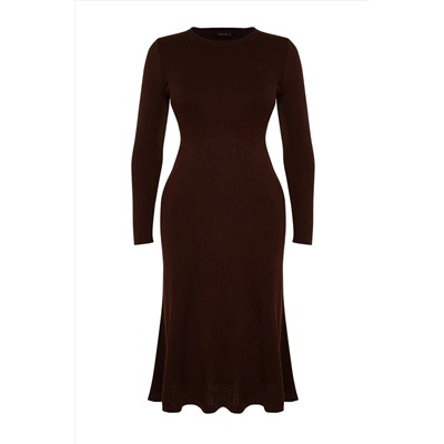 Коричневый велосипедный воротник Midi Ditwear платье tbbaw24ah00021