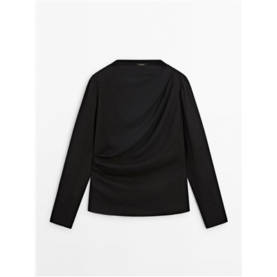 Blusa manga larga detalle drapeado