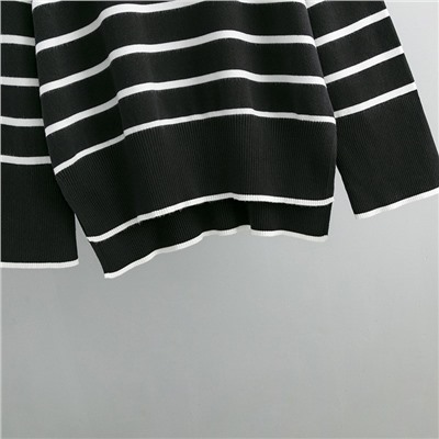 Eleganzza  Свитер   7033