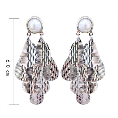 Серьги длинные на гвоздиках арт. 13 2924 (id 273072)