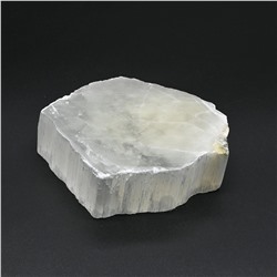Минерал селенит 85*65*25мм, 217г